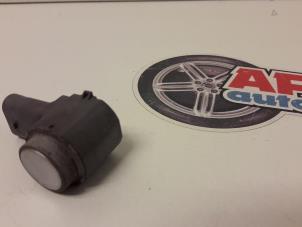 Begagnade Parkeringssensor Audi TT (8J3) 3.2 V6 24V Quattro Pris € 9,99 Marginaltabell erbjuds av AP Auto's