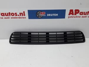 Gebruikte Bumper Rooster Audi 80 Prijs € 19,99 Margeregeling aangeboden door AP Auto's