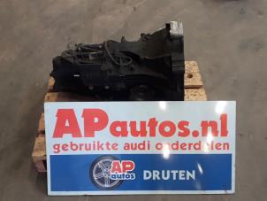 Gebruikte Versnellingsbak Audi 80 Avant (B4) 2.6 V6 Prijs € 149,99 Margeregeling aangeboden door AP Auto's