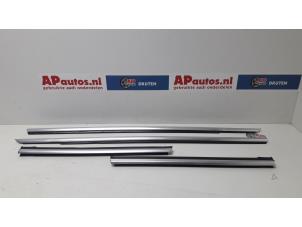 Gebruikte Raamlikker Audi A4 Cabrio (B7) 3.0 V6 30V Prijs € 19,99 Margeregeling aangeboden door AP Auto's
