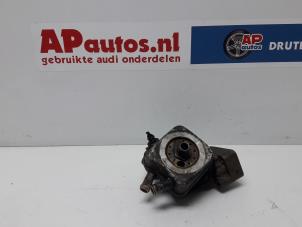 Gebruikte Oliefilterhouder Audi A6 Prijs € 19,99 Margeregeling aangeboden door AP Auto's
