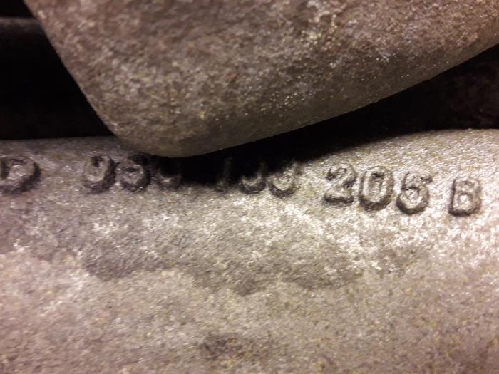 Insugsrör från en Audi A4 (B5) 1.8 20V 1997