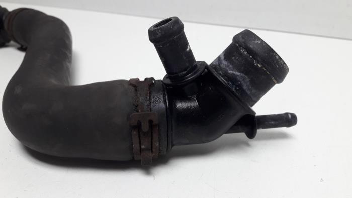 Radiateurslang van een Audi A3 (8L1) 1.6 2000