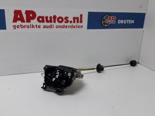 Gebruikte Portierslot Mechaniek 4Deurs rechts-voor Audi Q5 (8RB) 2.0 TFSI 16V Quattro Prijs € 29,99 Margeregeling aangeboden door AP Auto's