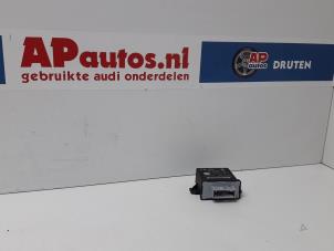 Begagnade Dator, kurvljus Audi A1 (8X1/8XK) 1.2 TFSI Pris € 24,99 Marginaltabell erbjuds av AP Auto's