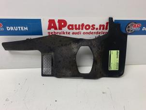 Gebruikte Paravent Audi A4 Avant (B8) 3.0 TDI V6 24V Quattro Prijs € 14,99 Margeregeling aangeboden door AP Auto's