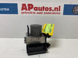 Gebruikte ABS Pomp Audi A4 Avant (B8) 1.8 TFSI 16V Prijs € 99,99 Margeregeling aangeboden door AP Auto's