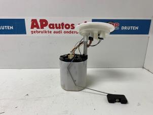 Begagnade Elektrisk bränslepump Audi A4 Avant (B8) 1.8 TFSI 16V Pris € 99,99 Marginaltabell erbjuds av AP Auto's