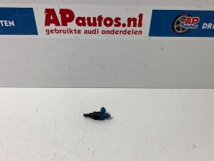 Używane Wtryskiwacz (wtrysk benzyny) Audi A6 (C5) 1.8 20V Cena € 19,99 Procedura marży oferowane przez AP Auto's