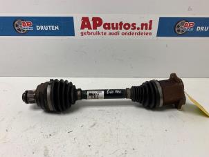 Begagnade Drivaxel, höger fram Audi A4 Avant (B8) 1.8 TFSI 16V Pris € 34,99 Marginaltabell erbjuds av AP Auto's