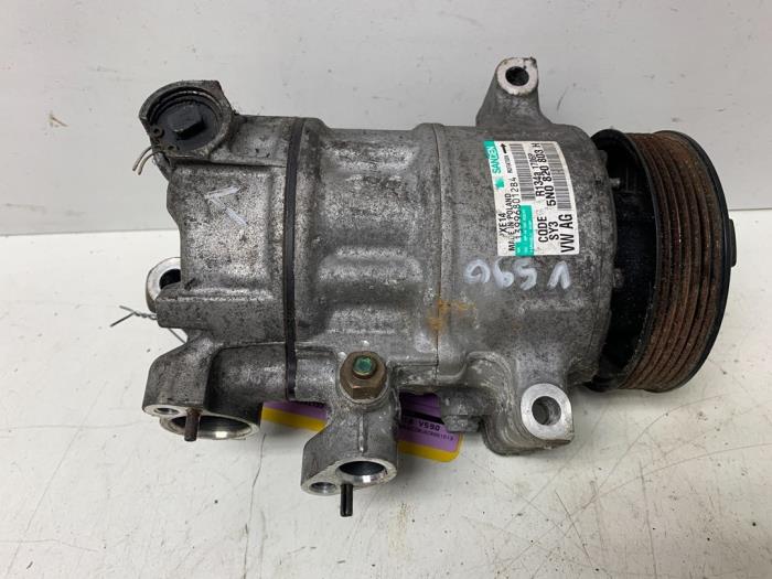 Aircopomp van een Audi Q3 (8UB/8UG) 2.0 TDI 16V 140 2013