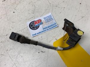 Begagnade Sensor (övriga) Audi A8 (D3) 4.2 V8 40V Quattro Pris € 19,99 Marginaltabell erbjuds av AP Auto's