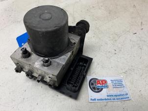 Begagnade ABS-pump Audi A4 Avant (B8) 2.7 TDI V6 24V Pris € 99,99 Marginaltabell erbjuds av AP Auto's