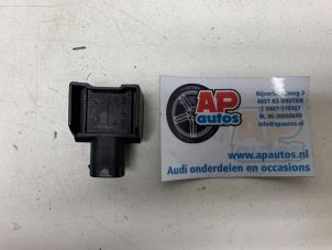 Begagnade Sensor (övriga) Audi TT (8N3) 1.8 T 20V Quattro Pris € 124,99 Marginaltabell erbjuds av AP Auto's