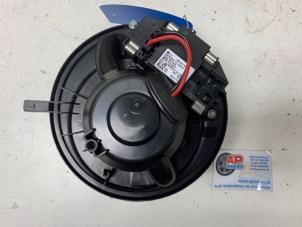 Gebruikte Kachel Ventilatiemotor Audi A3 (8P1) 1.8 16V TFSI Prijs € 29,99 Margeregeling aangeboden door AP Auto's