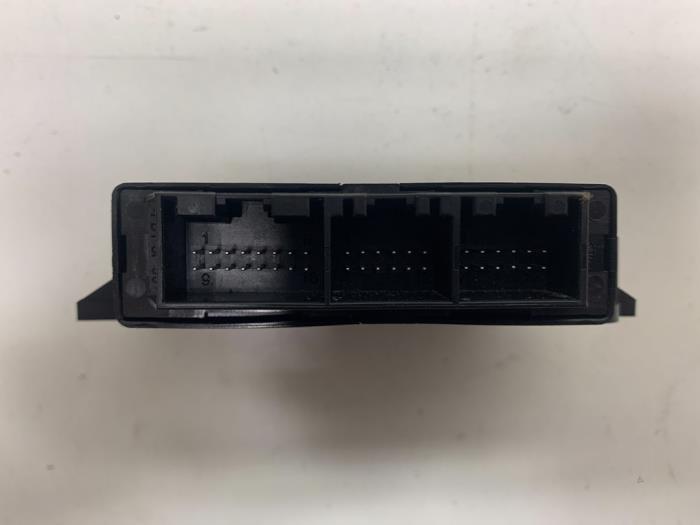 PDC-modul från en Audi A6 (C6) 2.0 T FSI 16V 2007