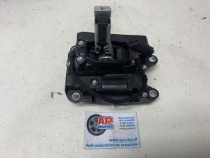 Gebruikte Selectiehendel automaat Audi A4 Avant (B9) 2.0 TDI 16V Prijs € 124,99 Margeregeling aangeboden door AP Auto's