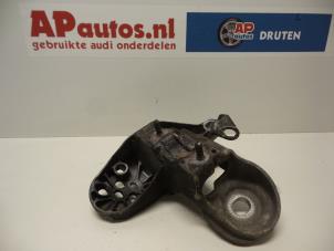 Begagnade Motorfäste Audi A6 (C5) 2.5 TDI V6 24V Pris € 19,99 Marginaltabell erbjuds av AP Auto's