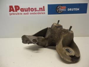 Gebruikte Motorsteun Audi A6 Avant Quattro (C6) 3.0 TDI V6 24V Prijs € 19,99 Margeregeling aangeboden door AP Auto's