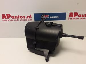 Begagnade Luftfilterhus Audi A1 (8X1/8XK) 1.4 TFSI 16V 122 Pris € 19,99 Marginaltabell erbjuds av AP Auto's