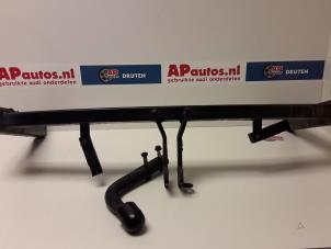 Begagnade Dragkrok Audi A4 (B6) 2.0 20V Pris € 49,99 Marginaltabell erbjuds av AP Auto's