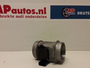 Gebruikte Luchtmassameter Audi A6 Avant (C5) 2.5 TDI V6 24V Prijs € 19,99 Margeregeling aangeboden door AP Auto's