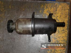 Gebruikte Servo Oliereservoir Jeep Cherokee Prijs € 31,50 Margeregeling aangeboden door Schoones Transmissies B.V.