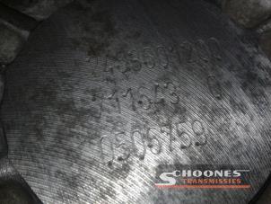 Używane Skrzynia biegów Mercedes A (W176) 1.6 A-200 16V Cena € 577,50 Procedura marży oferowane przez Schoones Transmissies B.V.