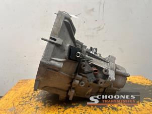 Gebruikte Automaatbak Fiat 500L (199) 1.3 D 16V Multijet Prijs € 577,50 Margeregeling aangeboden door Schoones Transmissies B.V.