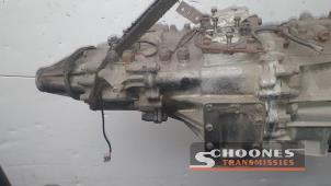 Używane Rozdzielcza skrzynia biegów 4x4 Mitsubishi Pajero Hardtop (V1/2/3/4) 2.8 D Cena € 484,00 Z VAT oferowane przez Schoones Transmissies B.V.