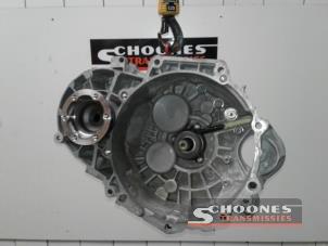 Nieuwe Versnellingsbak Volkswagen Golf VII (AUA) 2.0 GTD 16V Prijs € 1.143,45 Inclusief btw aangeboden door Schoones Transmissies B.V.