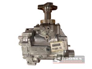 Nowe Rozdzielcza skrzynia biegów 4x4 Renault Koleos II (RZGH) 2.0 dCi 4x4 Cena € 2.731,58 Z VAT oferowane przez Schoones Transmissies B.V.