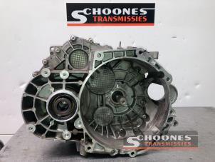 Gebruikte Versnellingsbak Volkswagen Tiguan (5N1/2) 2.0 TDI 16V 4Motion Prijs € 630,00 Margeregeling aangeboden door Schoones Transmissies B.V.
