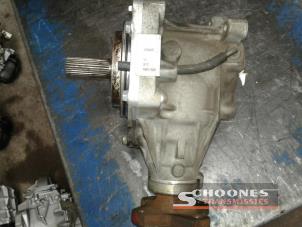 Używane Rozdzielcza skrzynia biegów 4x4 Renault Koleos I Cena € 262,50 Procedura marży oferowane przez Schoones Transmissies B.V.