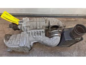 Gebruikte Compressor Mercedes C Combi (S203) 1.8 C-180K 16V Prijs € 249,99 Margeregeling aangeboden door Tijdeman Mercedes Onderdelen