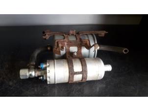 Gebruikte Benzinepomp Mercedes SLK (R170) 2.0 200 16V Prijs op aanvraag aangeboden door Tijdeman Mercedes Onderdelen