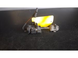 Gebruikte Turbodrukregelaar Mercedes ML I (163) 270 2.7 CDI 20V Prijs op aanvraag aangeboden door Tijdeman Mercedes Onderdelen