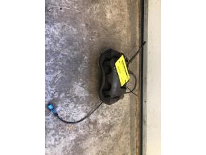 Używane Zacisk hamulcowy lewy przód Mercedes Sprinter 3,5t (906.63) 309 CDI 16V Cena na żądanie oferowane przez Tijdeman Mercedes Onderdelen