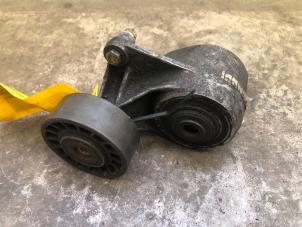 Używane Napinacz pasa rozrzadu Mercedes E Combi (S124) 2.0 E-200 16V Cena na żądanie oferowane przez Tijdeman Mercedes Onderdelen