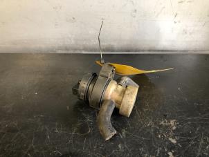 Gebruikte Brandstof Drukregelaar Mercedes SLK (R170) 2.0 200 16V Prijs op aanvraag aangeboden door Tijdeman Mercedes Onderdelen