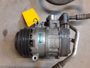 Gebruikte Aircopomp Mercedes SLK (R170) 2.0 200 16V Prijs € 100,00 Margeregeling aangeboden door Tijdeman Mercedes Onderdelen