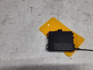 Gebruikte Sensor regen Mercedes S (W221) 3.0 S-320 CDI 24V 4-Matic Prijs € 29,00 Margeregeling aangeboden door Tijdeman Mercedes Onderdelen