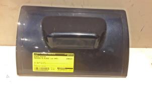 Gebruikte Bumper Rooster Mercedes ML I (163) 400 4.0 CDI V8 32V Prijs € 35,00 Margeregeling aangeboden door Tijdeman Mercedes Onderdelen