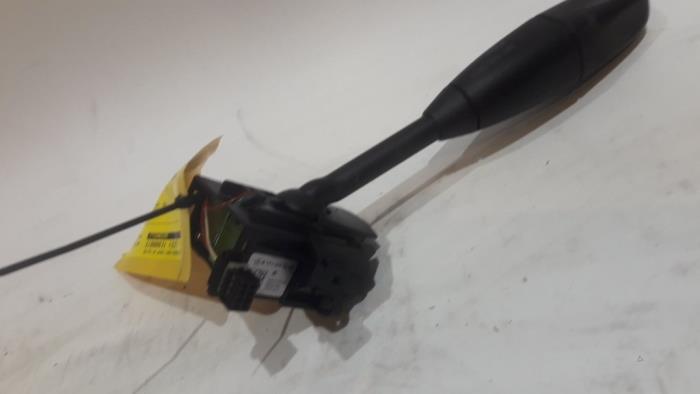 Combischakelaar Stuurkolom van een Mercedes-Benz E (W211) 3.2 E-320 V6 18V 2004