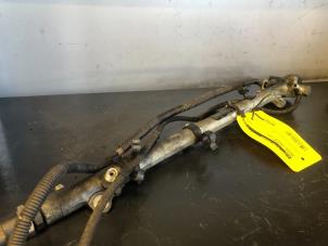 Begagnade Bränsleinsprutningsmunstycke Mercedes Sprinter 4/5t (904/905) 416 CDI 20V Pris på förfrågan erbjuds av Tijdeman Mercedes Onderdelen