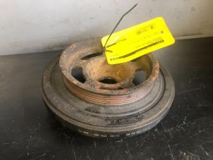 Begagnade Remskiva, vevaxel Mercedes Sprinter 4/5t (904/905) 416 CDI 20V Pris på förfrågan erbjuds av Tijdeman Mercedes Onderdelen
