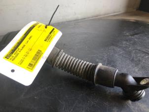 Begagnade Oljepåfyllningsrör Mercedes A (W169) 2.0 A-160 CDI 16V Pris på förfrågan erbjuds av Tijdeman Mercedes Onderdelen