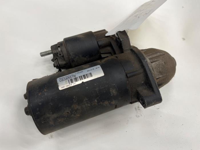 Startmotor från en Mercedes-Benz ML I (163) 270 2.7 CDI 20V 2003