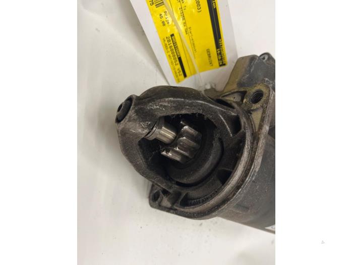 Startmotor från en Mercedes-Benz ML I (163) 270 2.7 CDI 20V 2003
