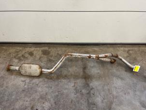 Gebruikte Voorpijp Uitlaat Mercedes E Combi diesel (S124) 3.0 300 TD Prijs € 90,00 Margeregeling aangeboden door Tijdeman Mercedes Onderdelen